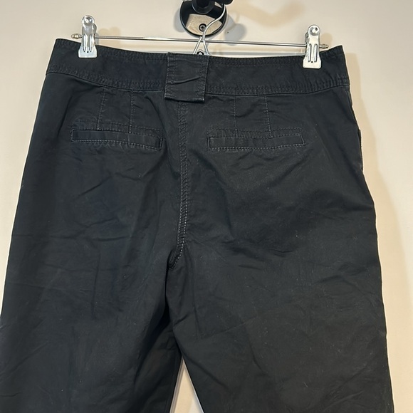 Black button up capris pants - Picture 6 of 6